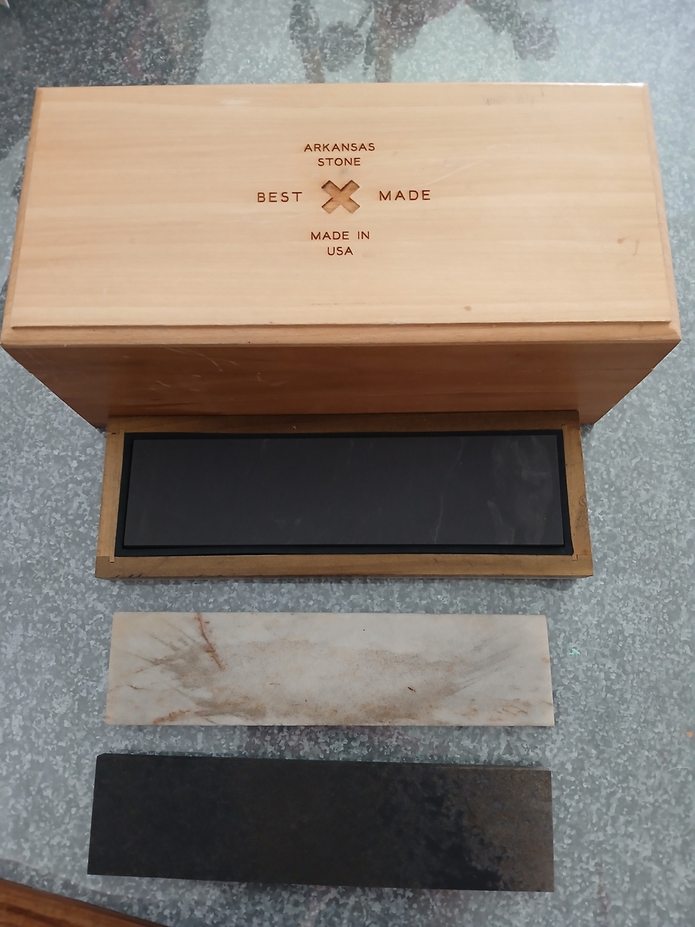 Arkansas Stone Natural Sharpening Stone - Black and Cream